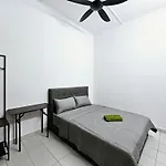 1786 Guesthouse Seremban Homestay