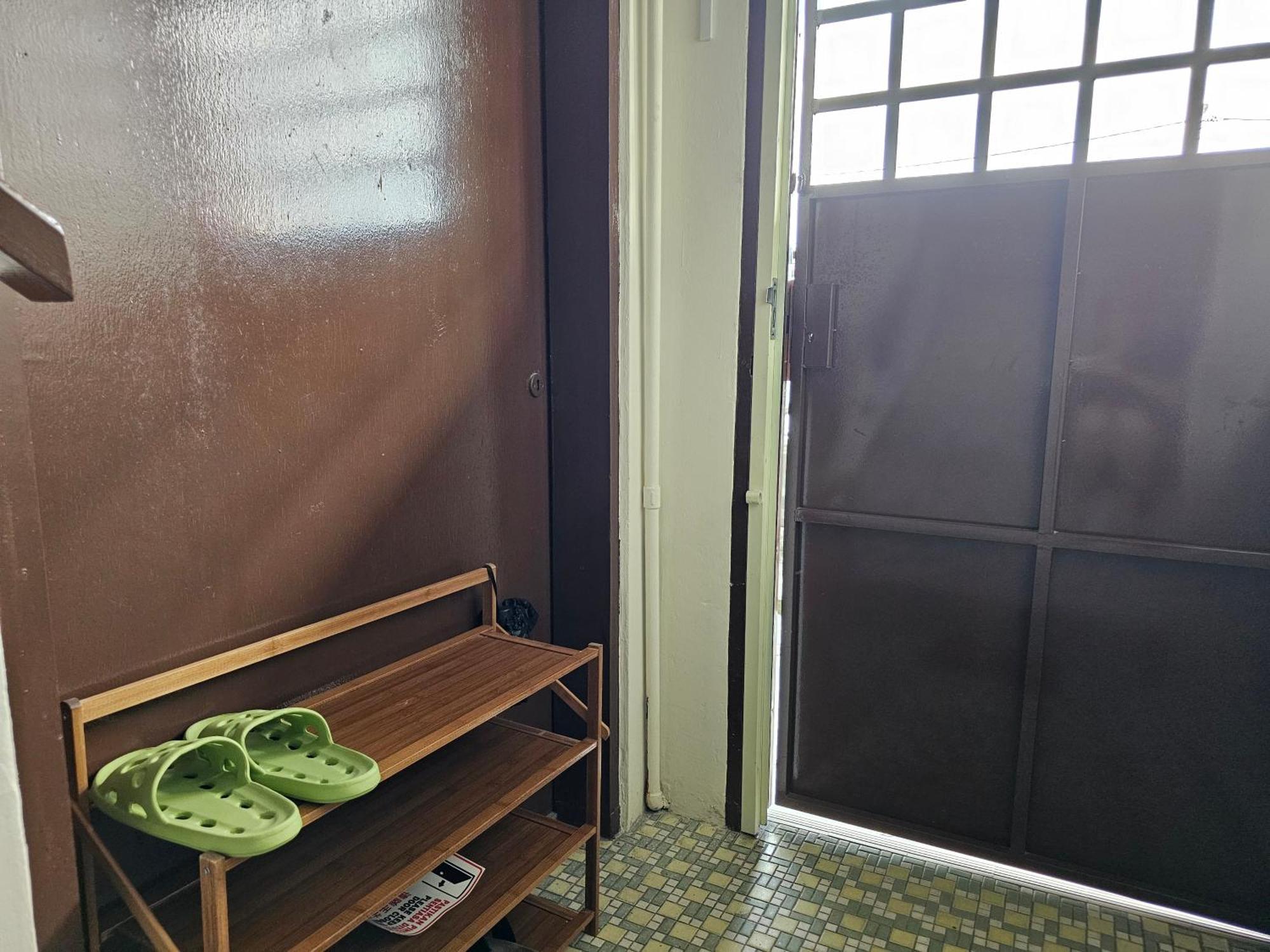 1786 Rumah tetamu *
